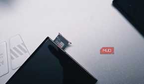 Note 20 Ultra SIM tray and the Micro SD card-2