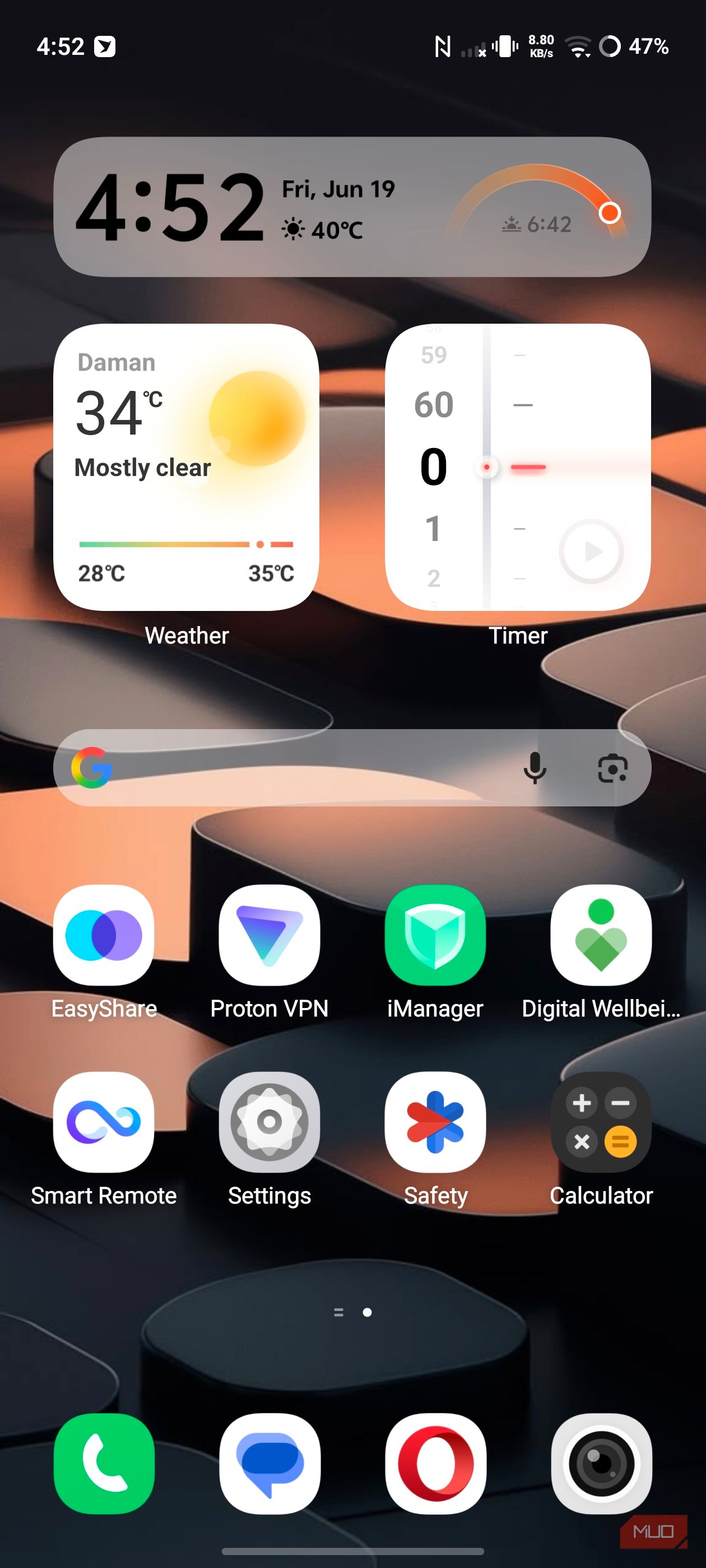  Opera browser pinned to the Android dock