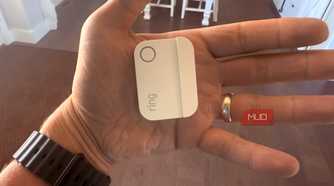 Ring contact sensor in hand