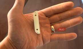 Ring contact sensor magnet