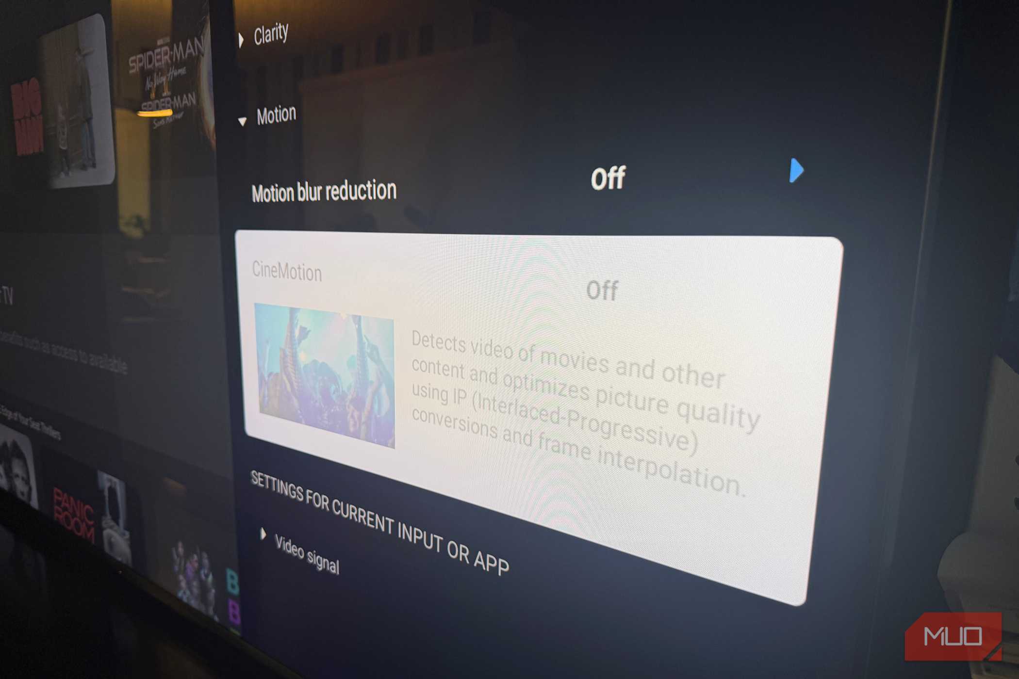 The picture settings menu showing Cinemotion motion blur reduction on a Sony Bravia TV.