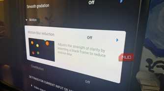 The picture settings menu showing motion blur reduction on a Sony Bravia TV.