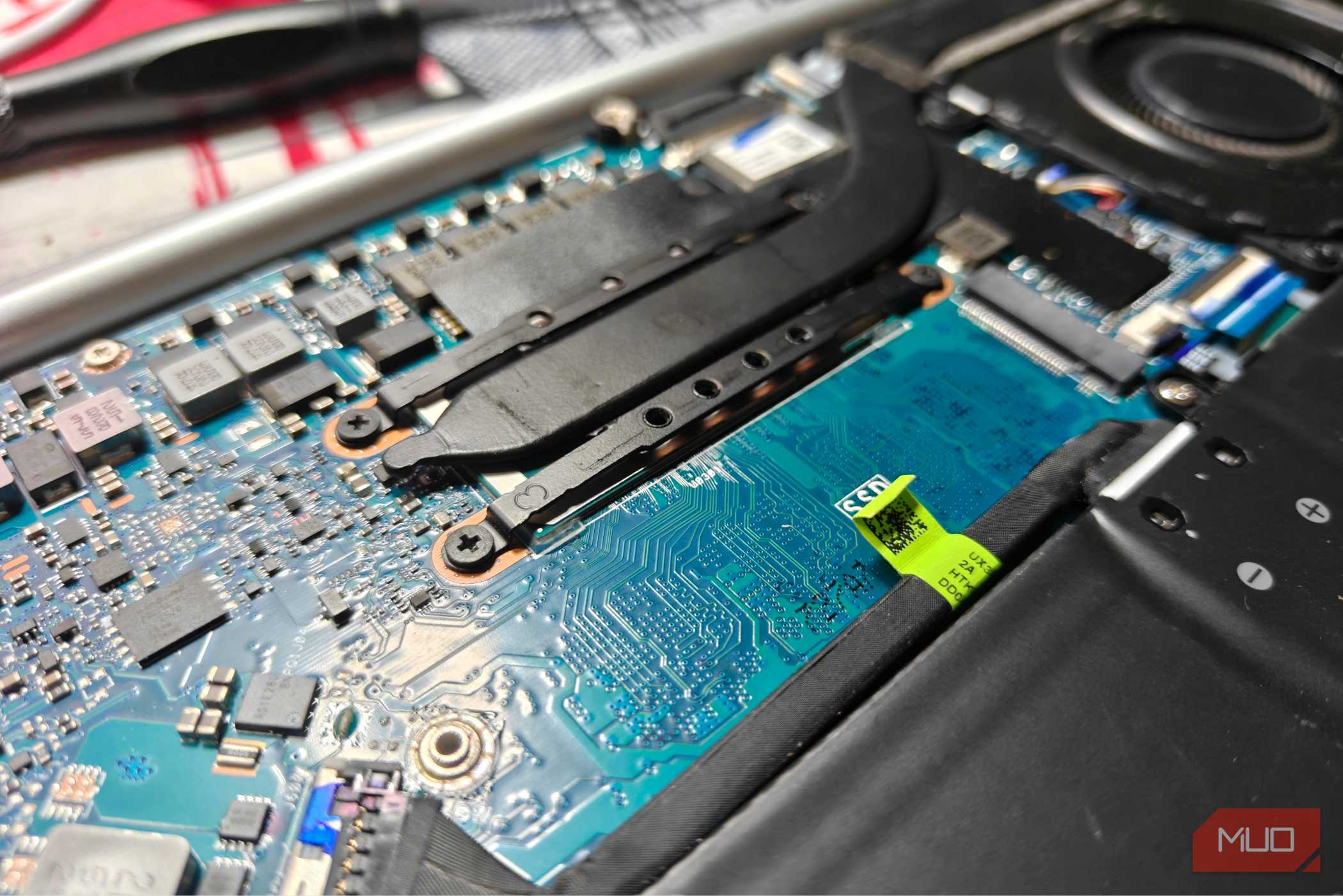 Removing the SSD from the laptop