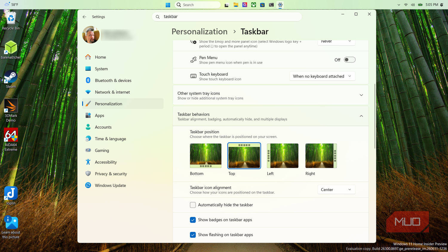 Taskbar on top of Win PC