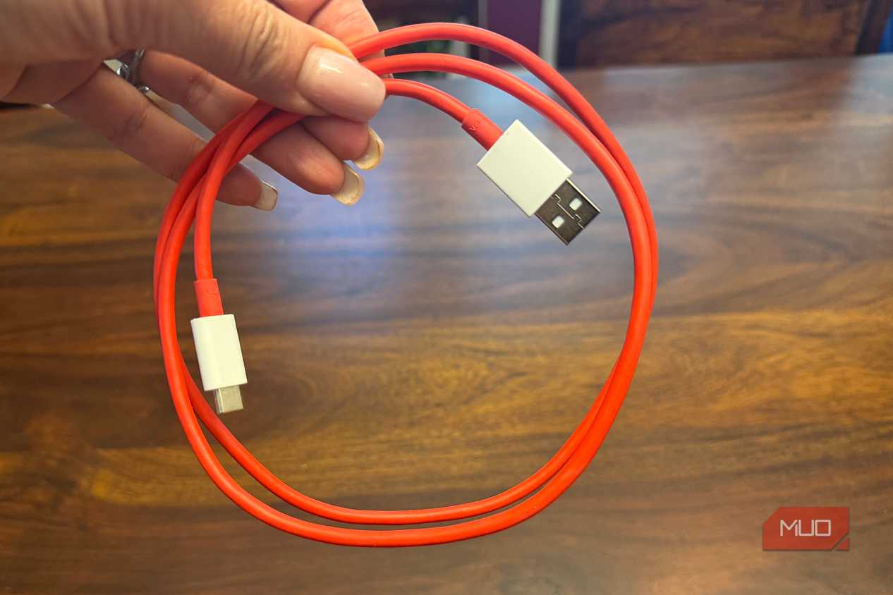 usb-c to usb-a cable red