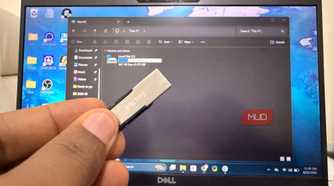 Using a Live Linux USB