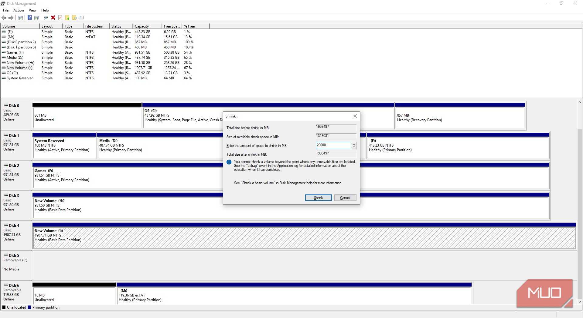 windows disk management shrink volume gigabytes