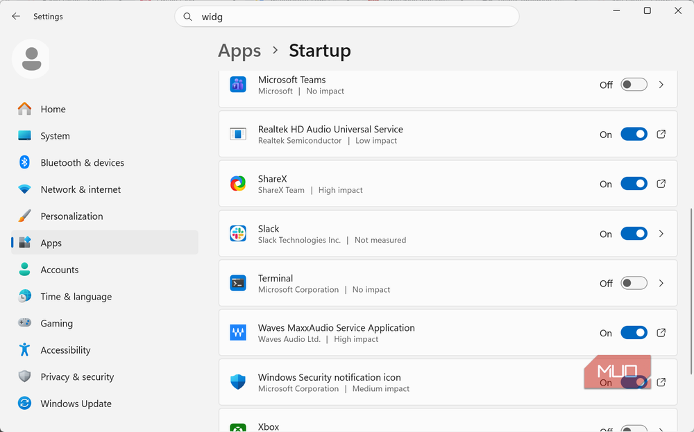 Task Manager Startup tab showing apps that launch at boot