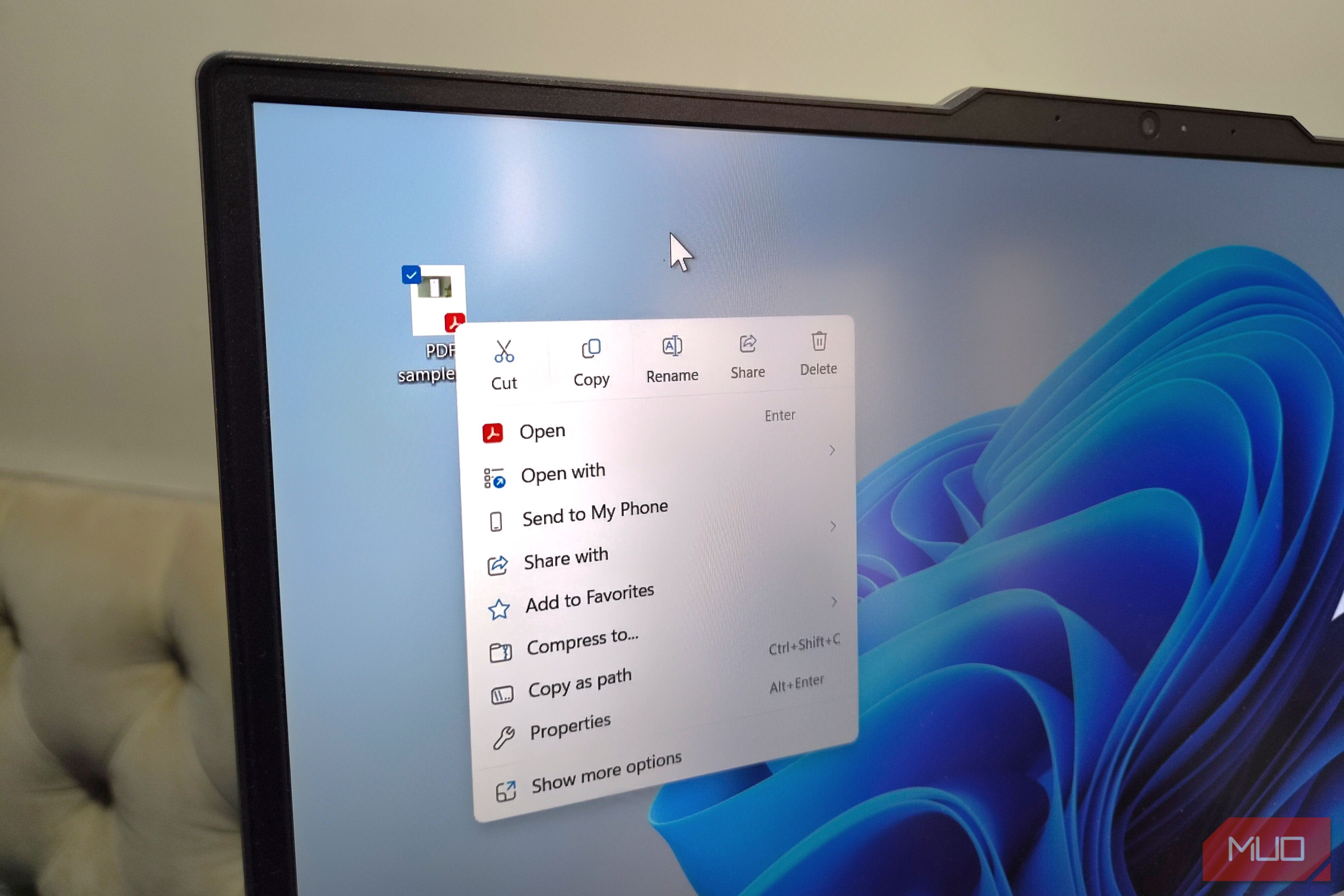 A compact Windows 11 context menu