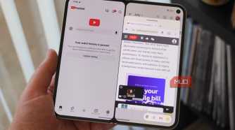 App bubbles and split screen on a Pixel 9 Pro Fold.