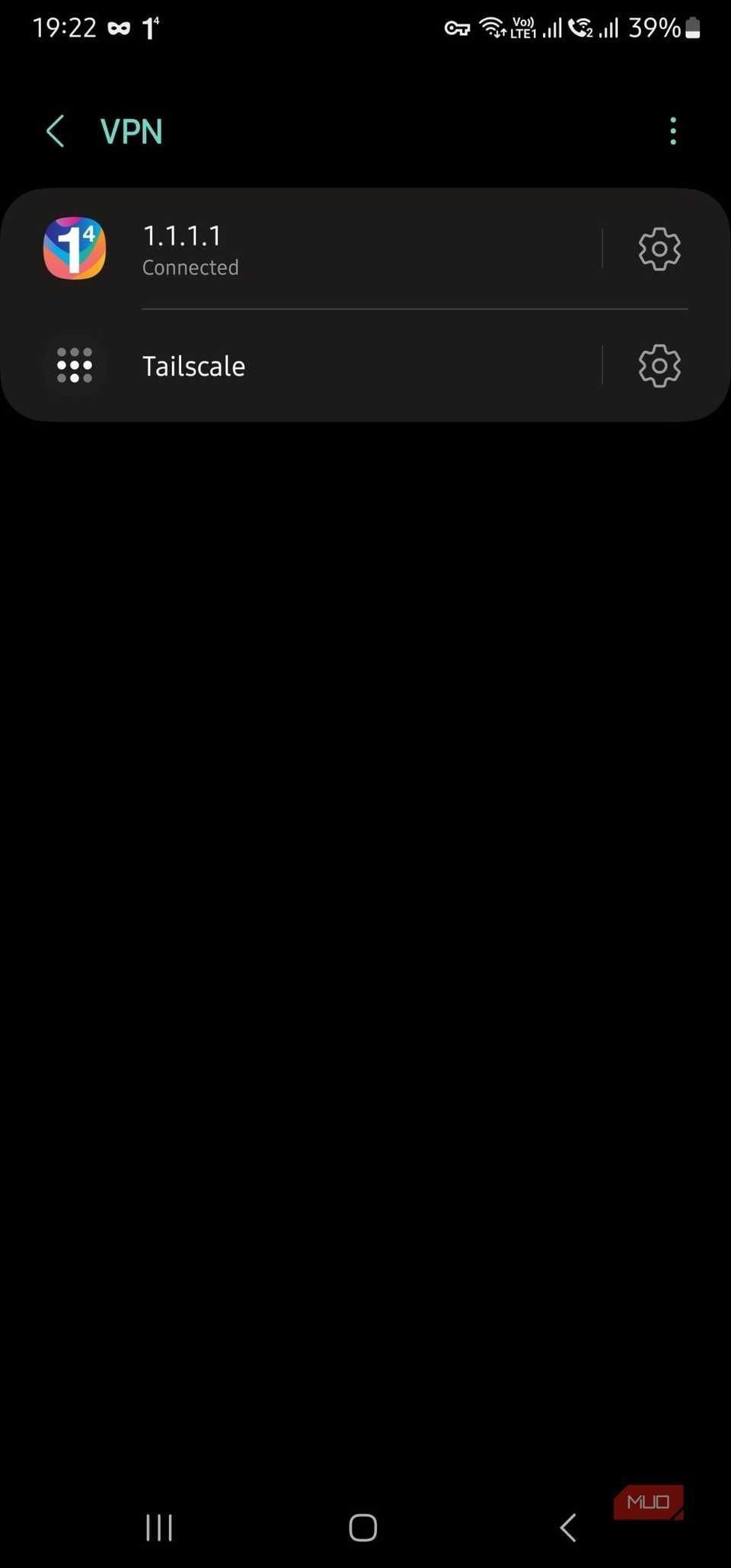 Android network settings showing WARP successfully connected