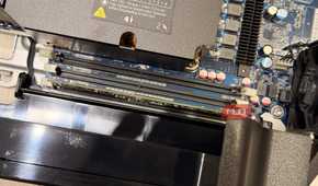 Close up of empty CPU memory DIMM slots on the HP Z6 G4 motherboard