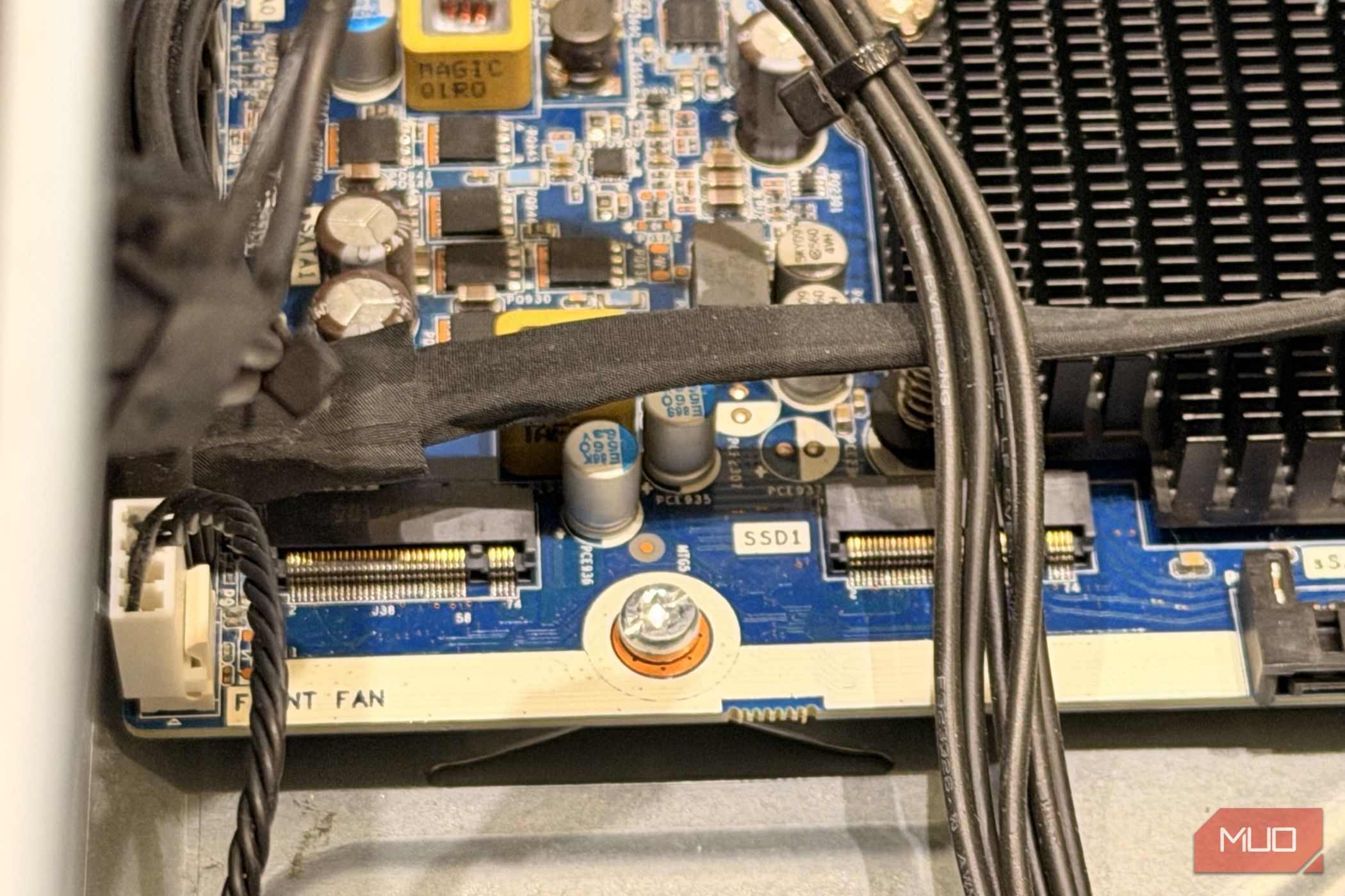 Close up of the HP Z6 G4 motherboard SSD slot and front fan header