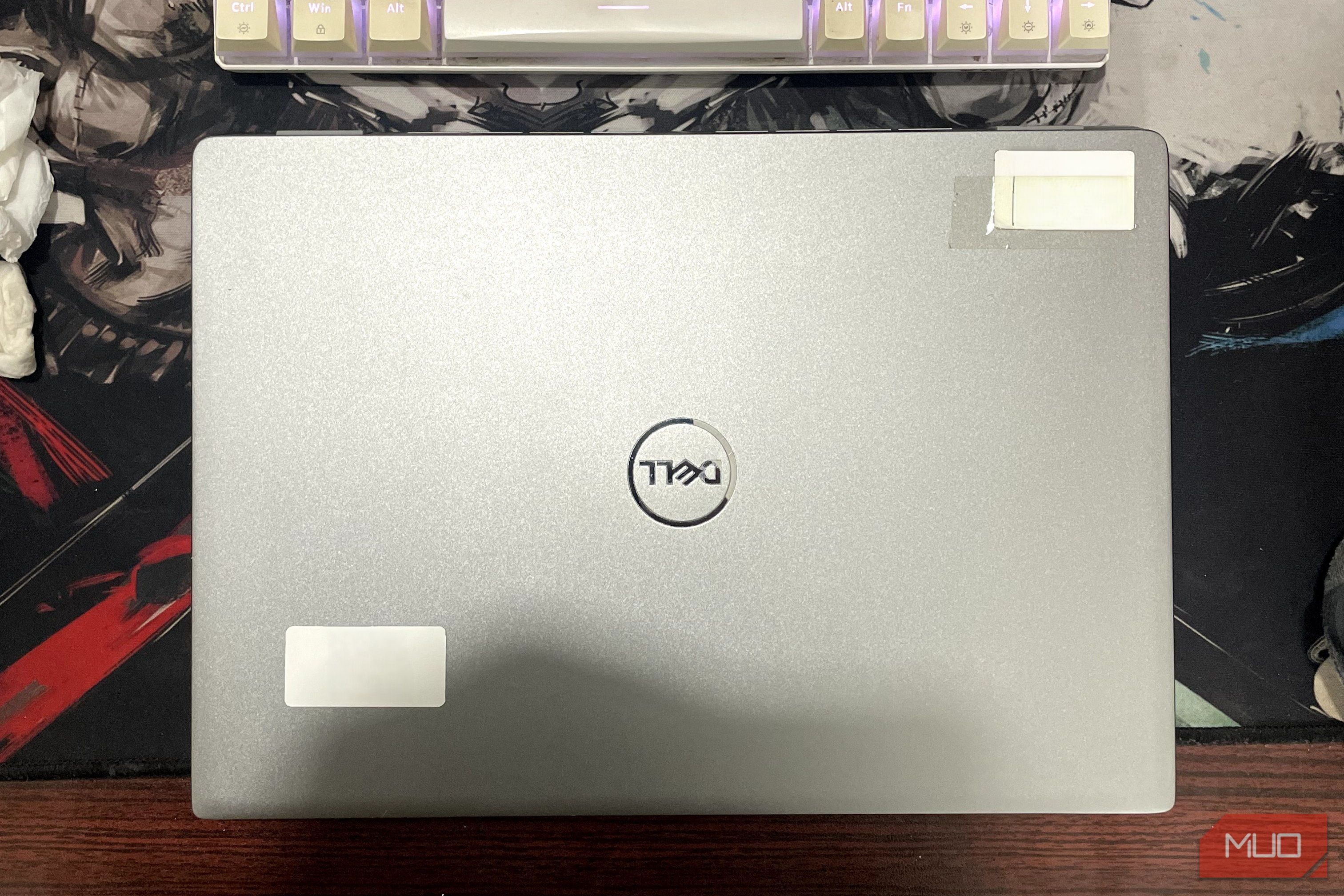 dell latitude 7440 top view