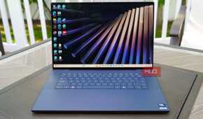 The Windows 11 desktop on an XPS 16.