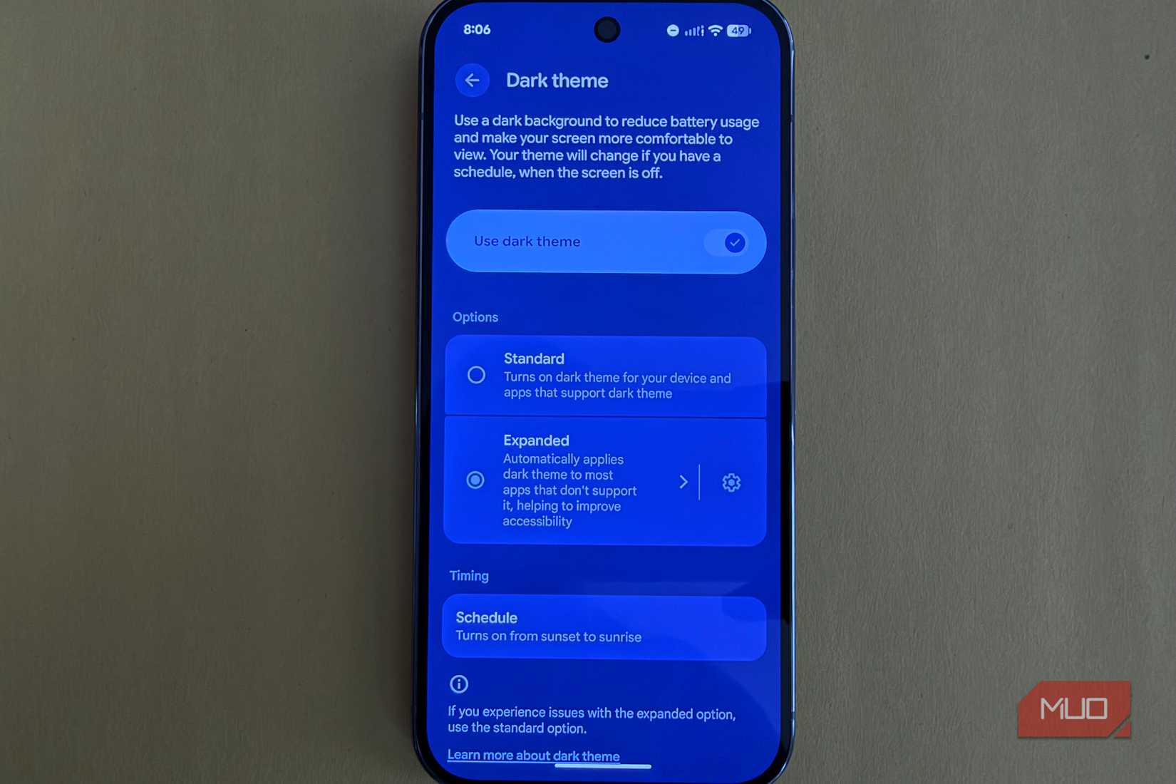 expanded dark mode on pixel