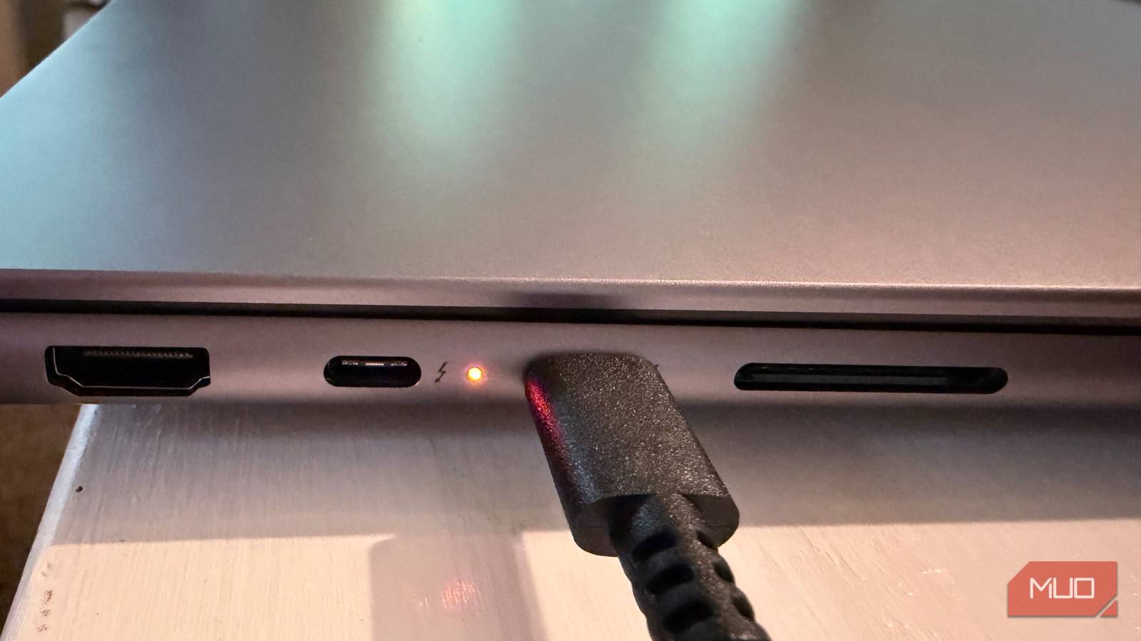 lenovo laptop plugged in