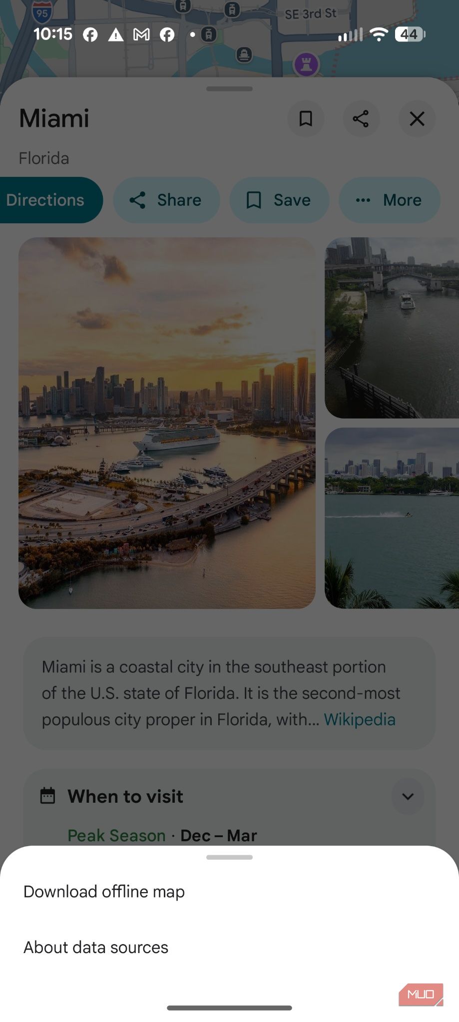 Screenshot downloading maps in Google Maps. 