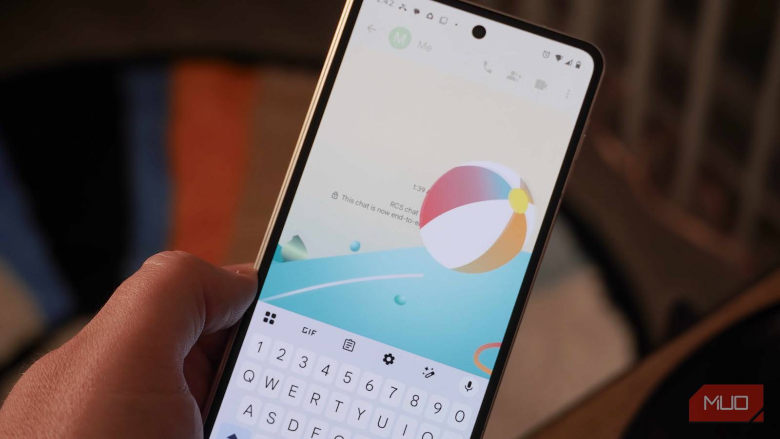 Выбор темы оформления в приложении Google Messages