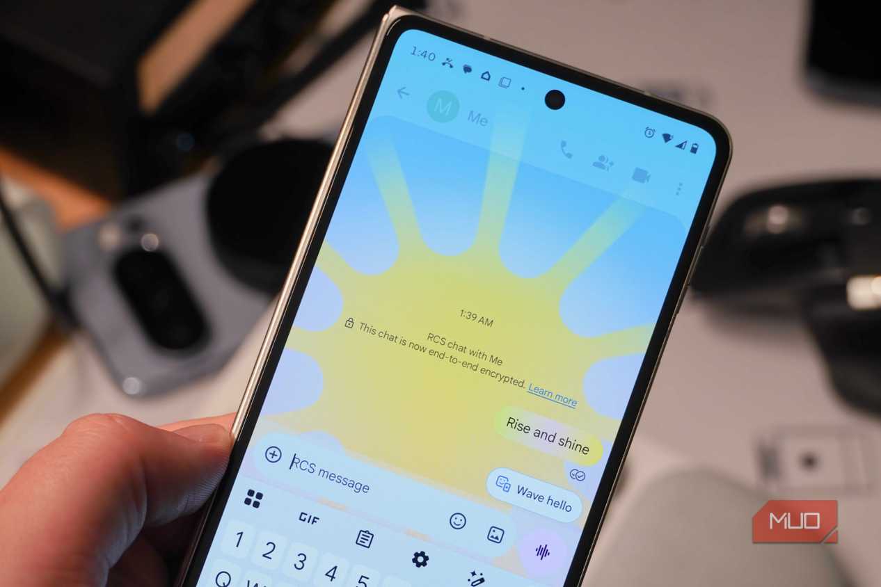 The rise and shine expressive animation in Google Messages.