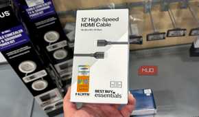A high-speed HDMI cable with a certification badge attached.
