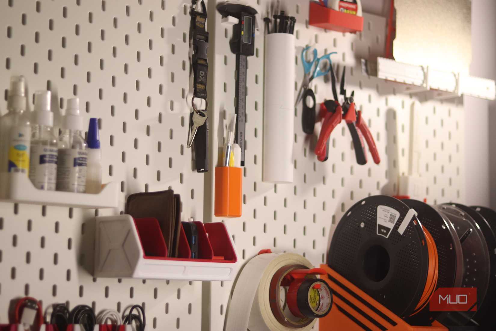 Ikea Skadis pegboard with 3D printed parts