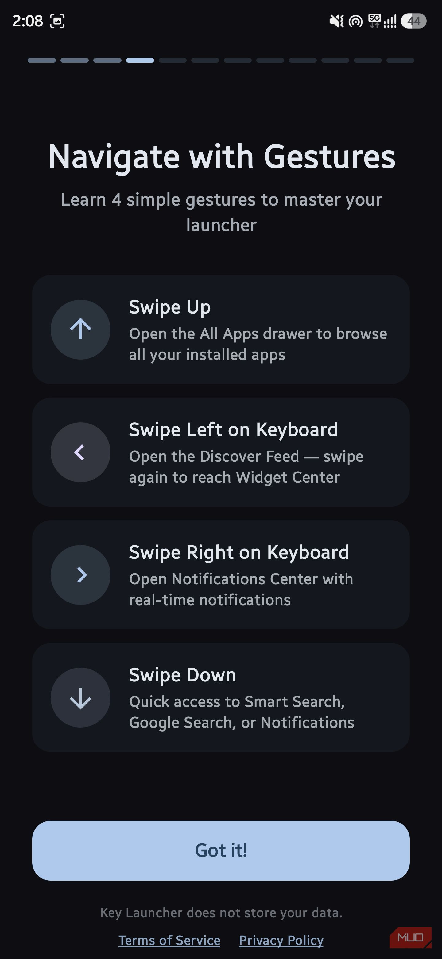Onboarding guide titled "Navigate with Gestures" listing directional swipe shortcuts for apps, feeds, and notifications