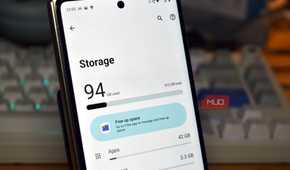 motorola razr fold flex currently available storage in settingsd