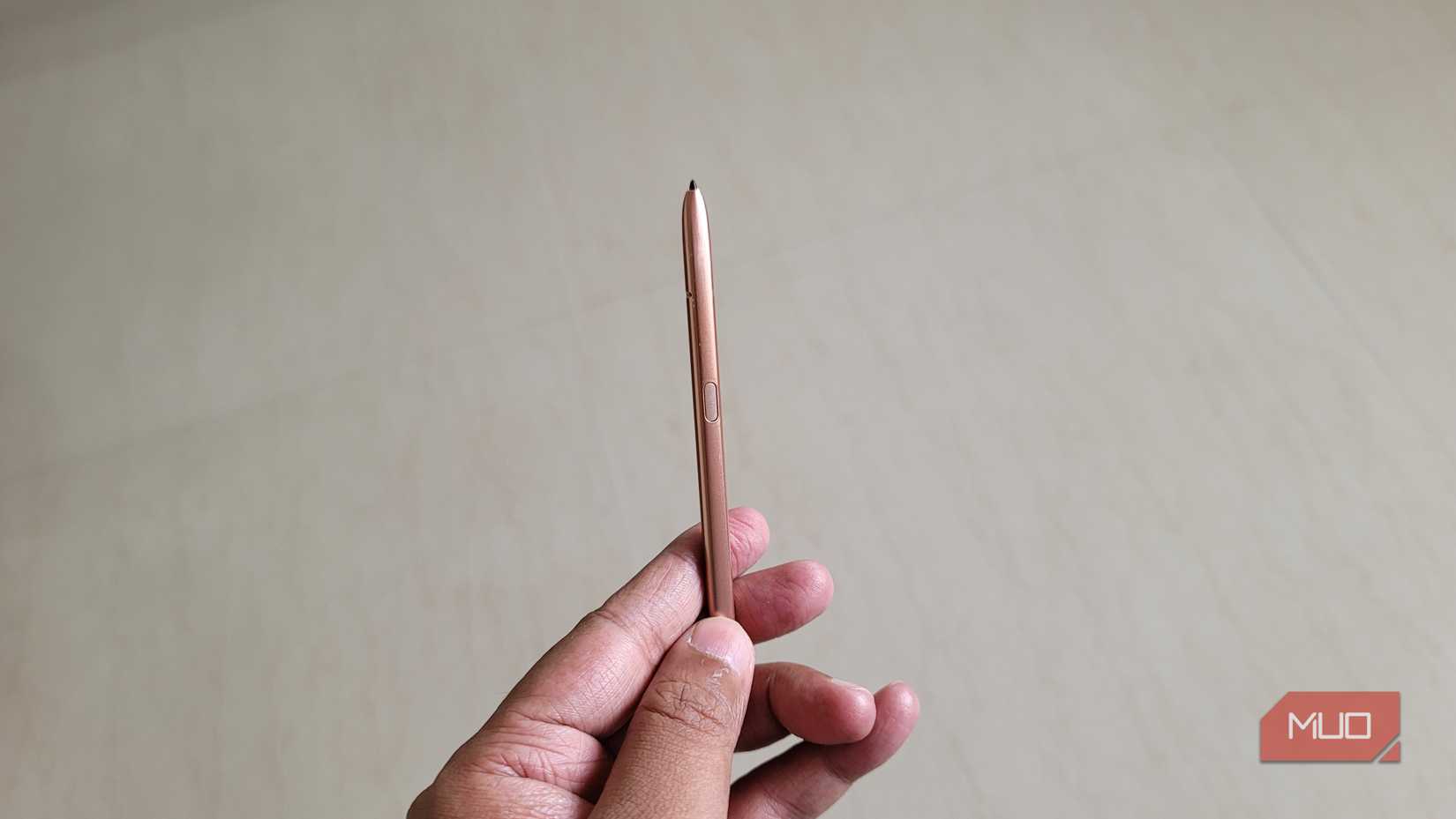 Note 20 Ultra Pink Stylus Pen Held In Hand