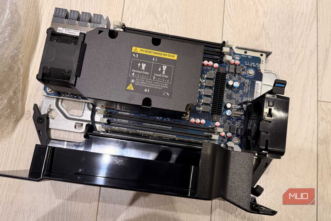 Overhead view of the HP Z6 G4 motherboard tray with CPU heatsink and memory slots