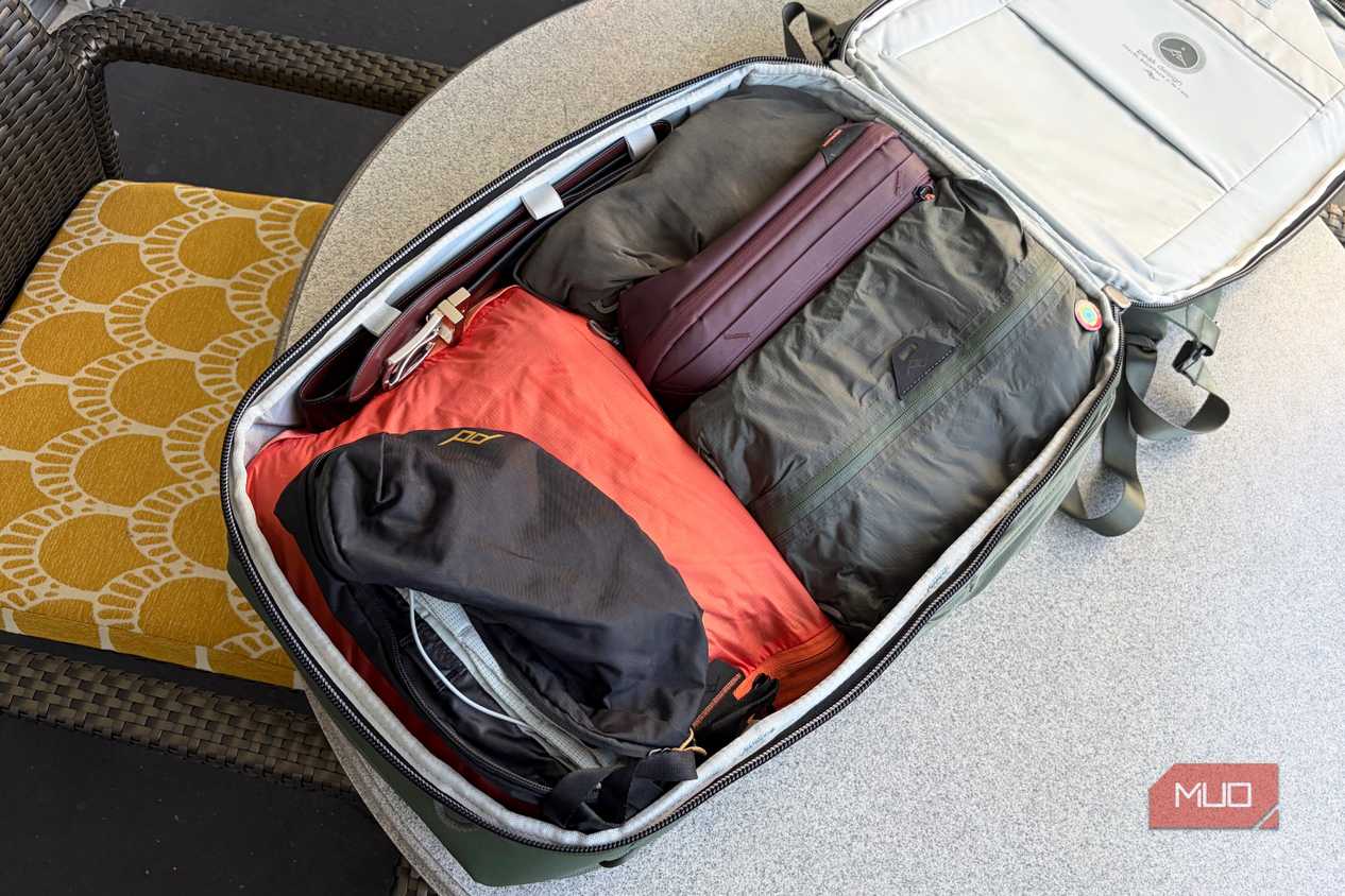 A top-down look at the packing cubes in the Peak Design 2-in-1 travel bag.