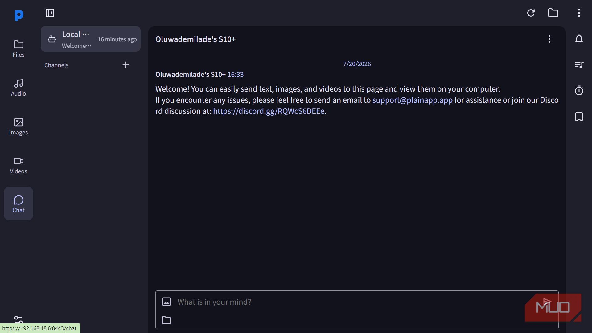 Plain app chat interface on dark mode