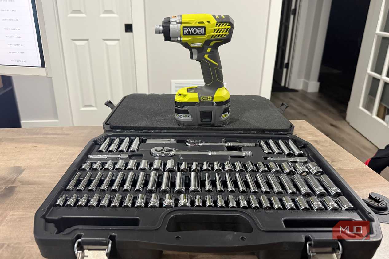 ryobi impact driver on socket set