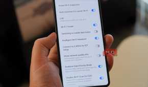 The Connectivity Labs toggles on a Samsung phone.