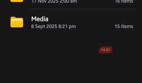 WhatsApp folder inside Android/media/com.whatsapp containing Backups, Databases, and Media folders.
