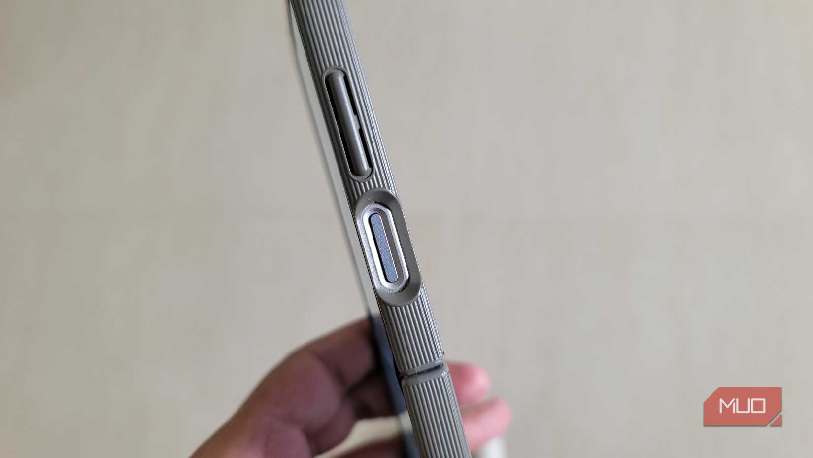 Samsung Galaxy Z Flip 6 Side Profile Showing side button