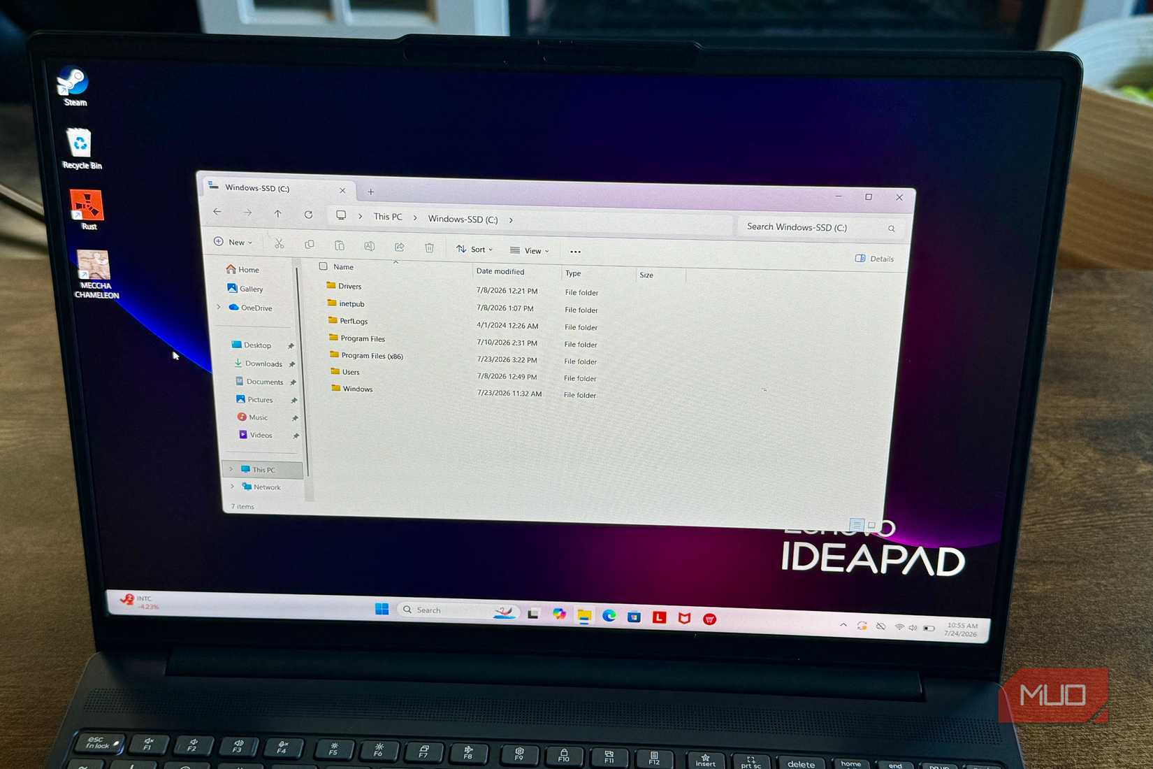 Screen open with File Explorer on it