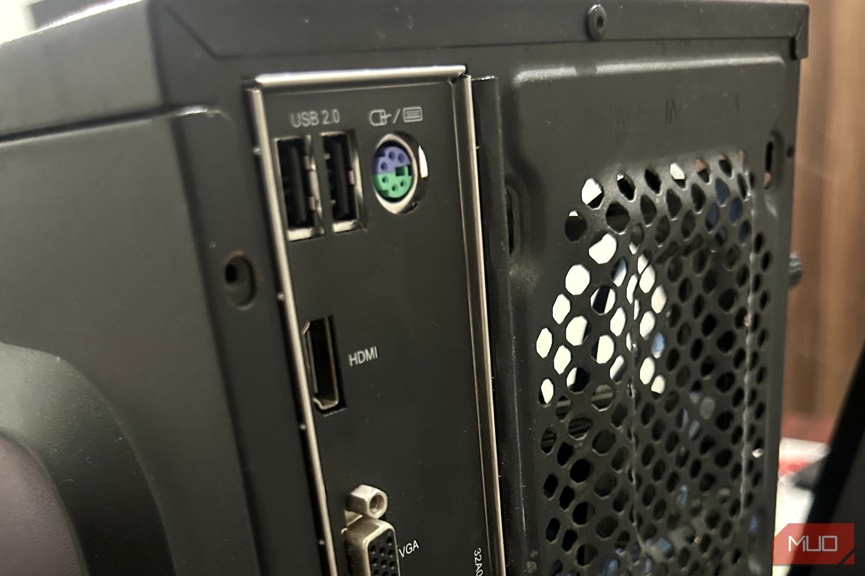 I didn't know USB port colors meant something — now I plug devices into ...