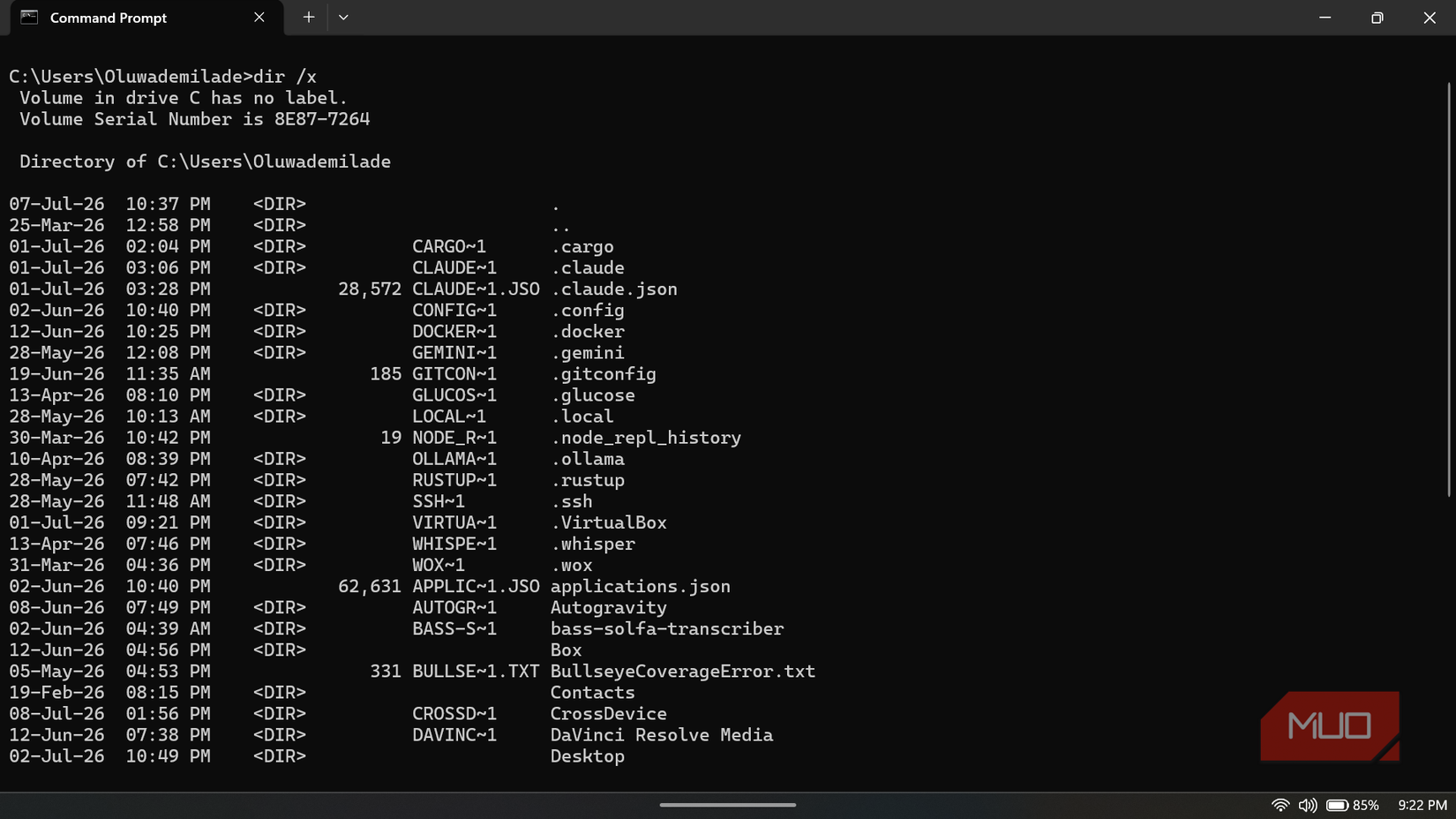 موجه أوامر Windows مع قائمة الدليل