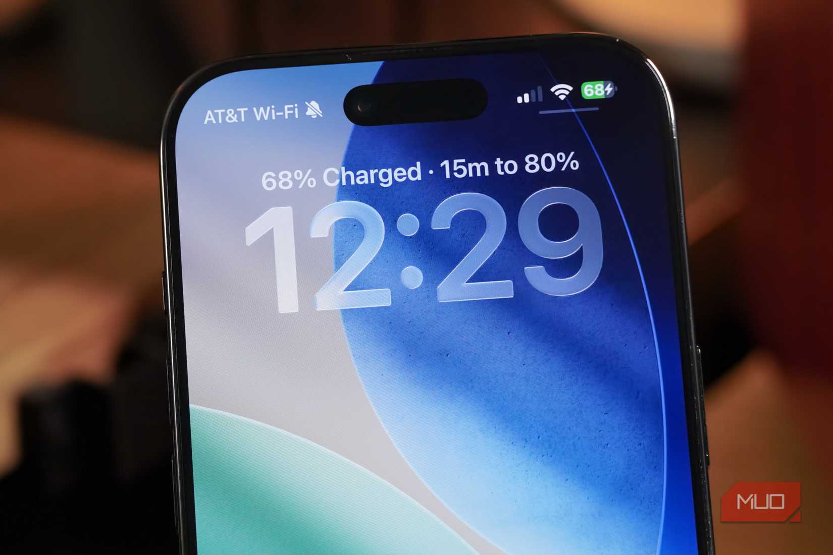 Vitesse de chargement sans fil rapide sur iPhone Air. 
