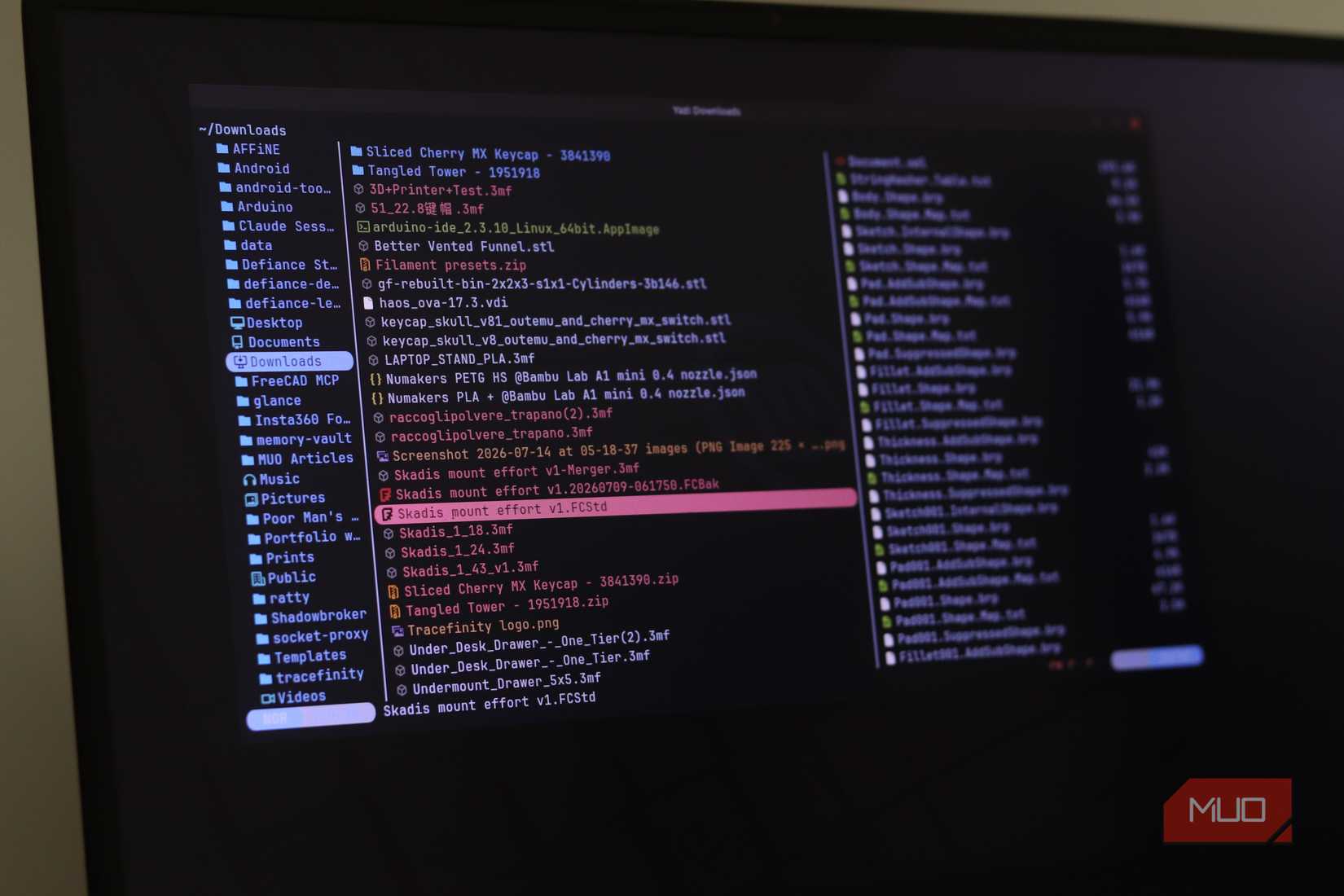Yazi showing files in subdirectory.