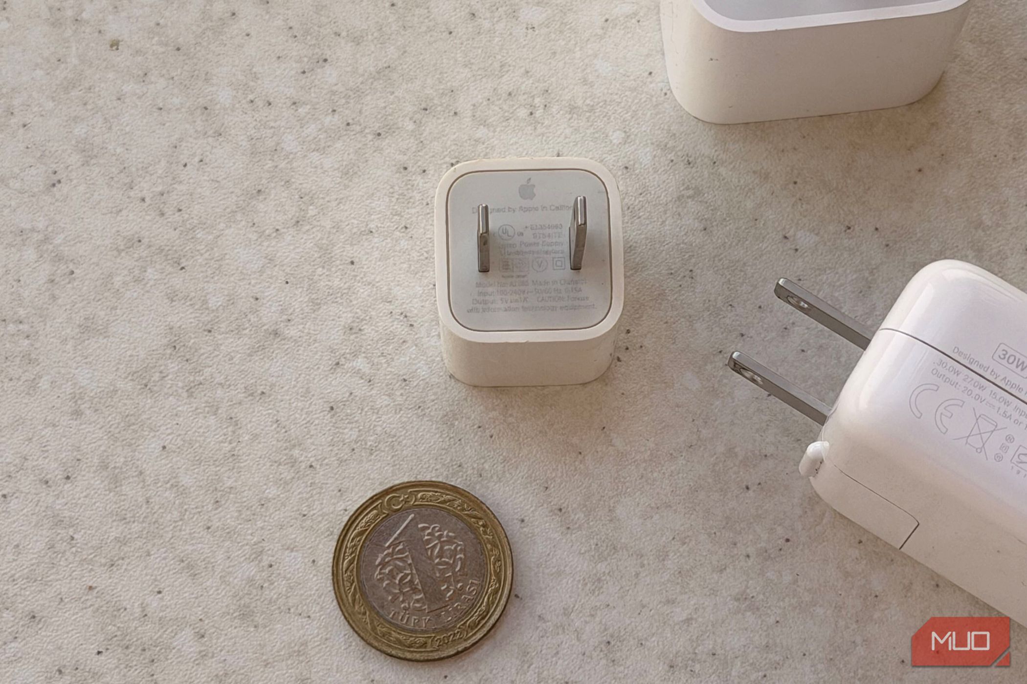 apple charging cube 5