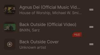 Auxio queue with song list