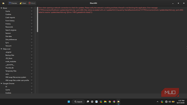 BleachBit Interface with the internet connection and update failure message in red, and the available options for picks in the left side including Brave, Chrome.