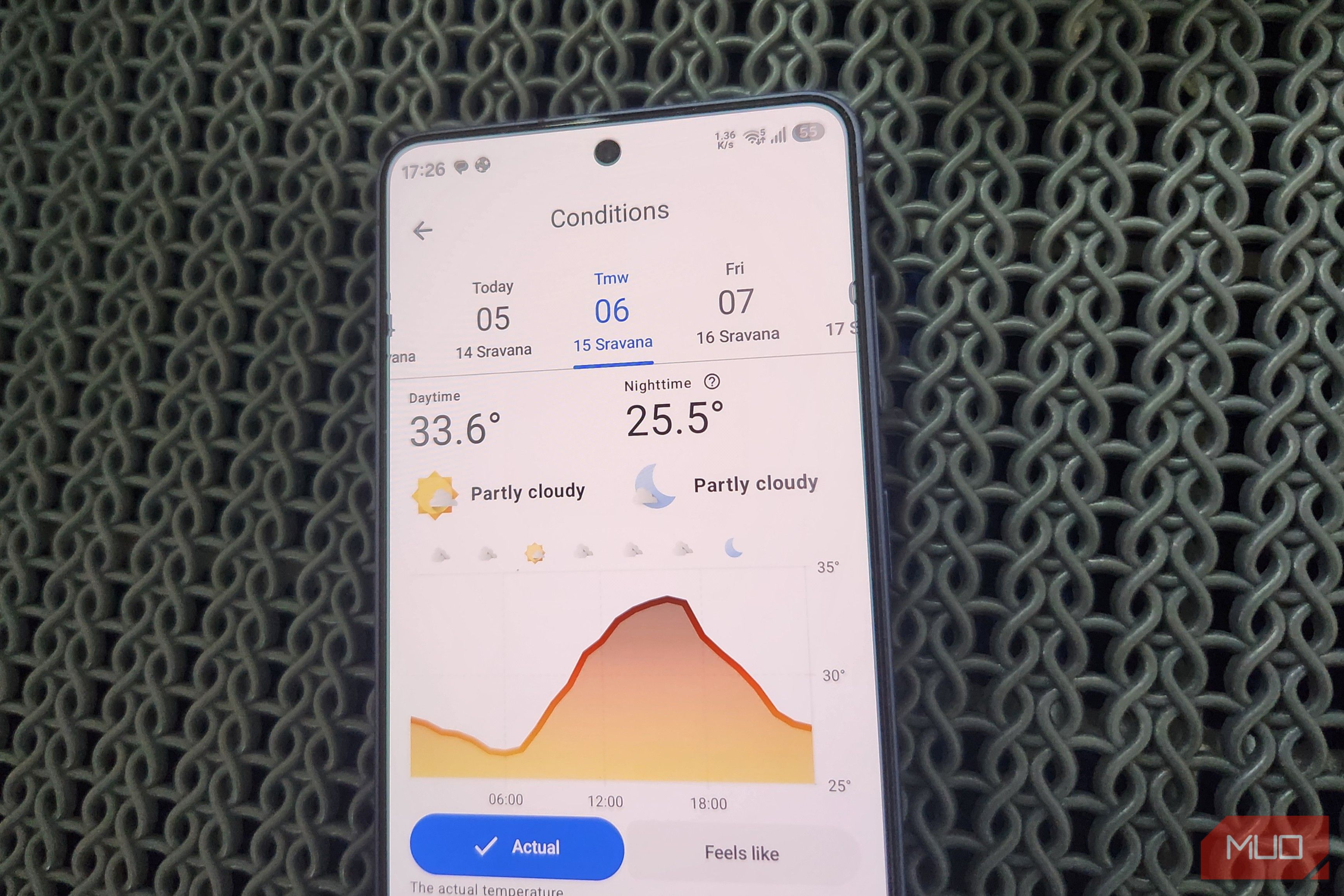 Breezy Weather app on Android phone