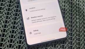 Breezy Weather app settings on Android phone
