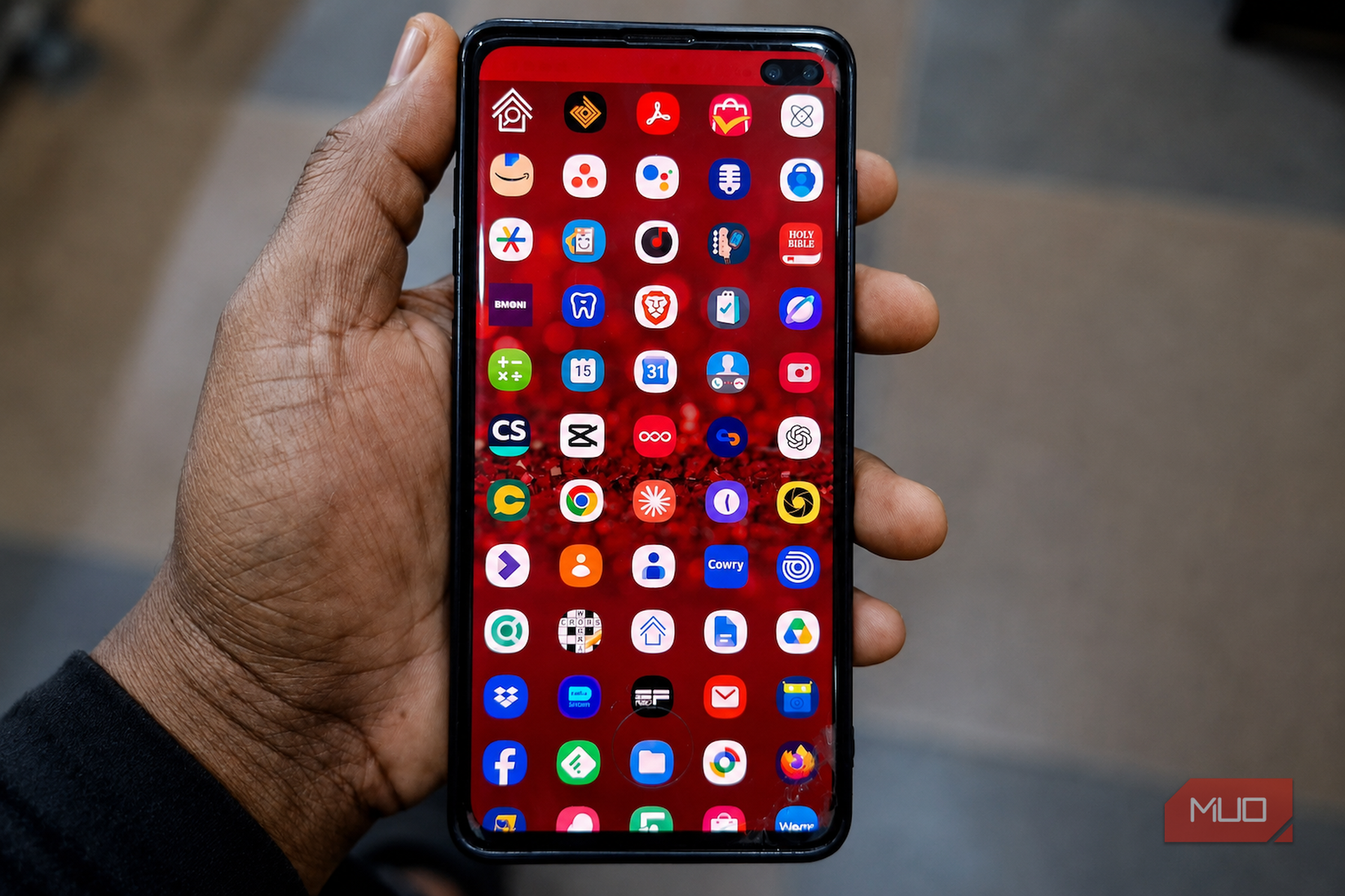 Discreet Launcher displaying apps screen