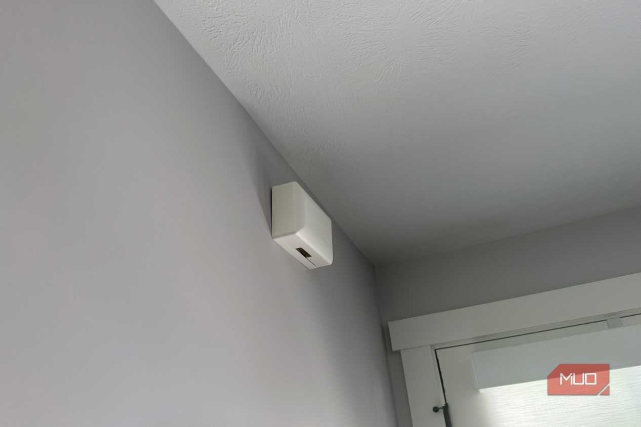 doorbell chime near ceiling