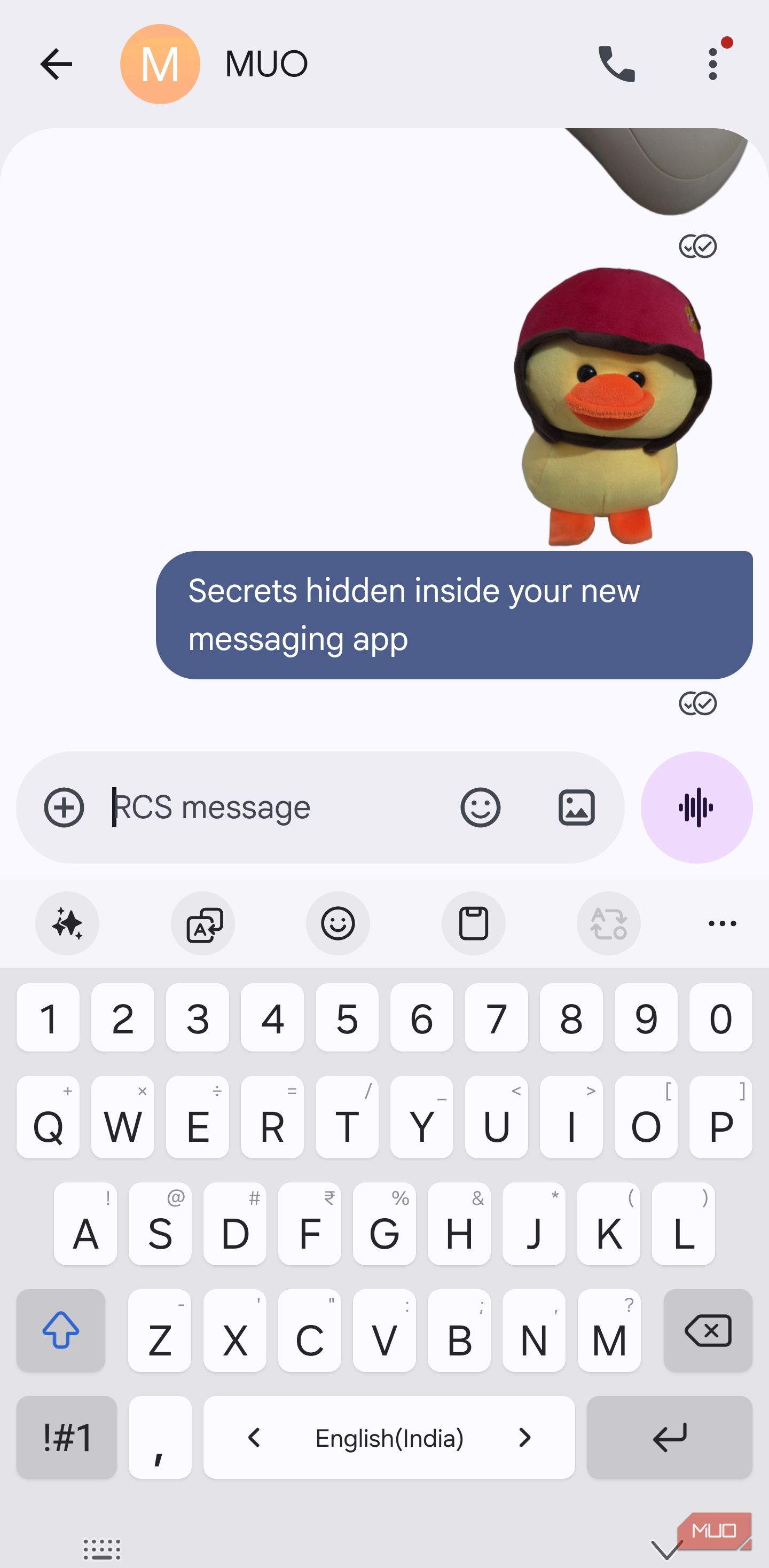 Duck Photomoji sticker sent in a Google Messages RCS chat