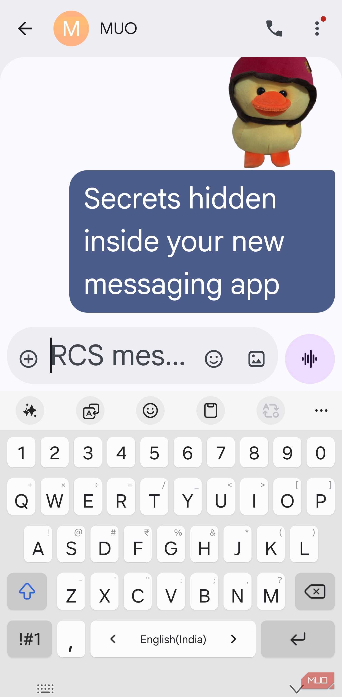 Enlarged text in Google Messages using pinch to zoom